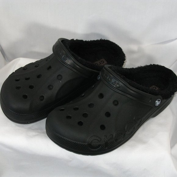 CROCS Shoes - Crocs - Black with fuzzy inside - Men's size 8 - Women's size 10 - Gently worn